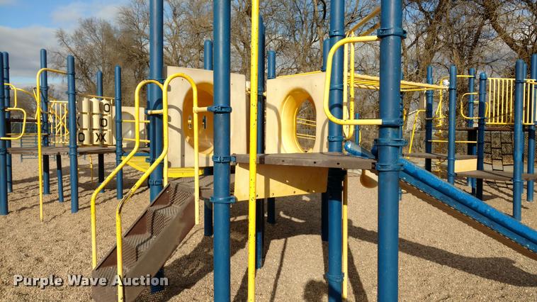 image for item DA5505 1992 Playmaker playground set