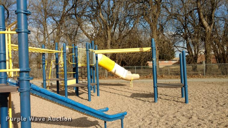 image for item DA5505 1992 Playmaker playground set