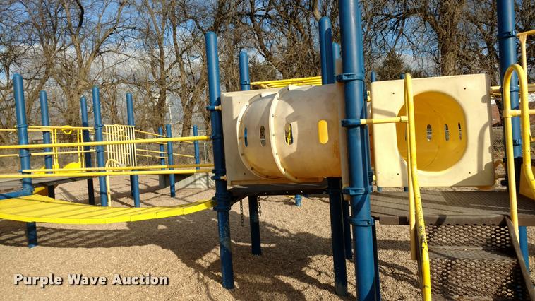 image for item DA5505 1992 Playmaker playground set