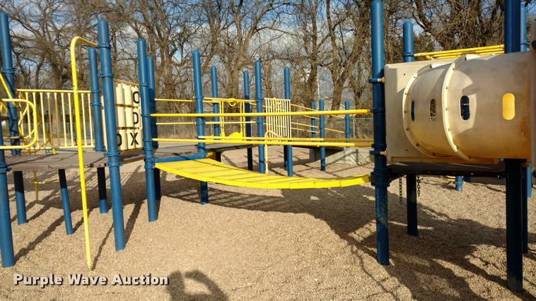 image for item DA5505 1992 Playmaker playground set