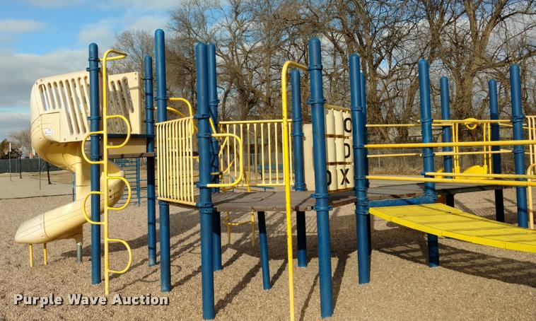 image for item DA5505 1992 Playmaker playground set