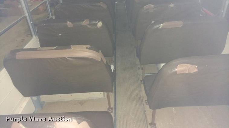 image for item DA5506 1993 Blue Bird TC2000 school bus