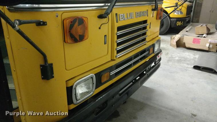 image for item DA5506 1993 Blue Bird TC2000 school bus