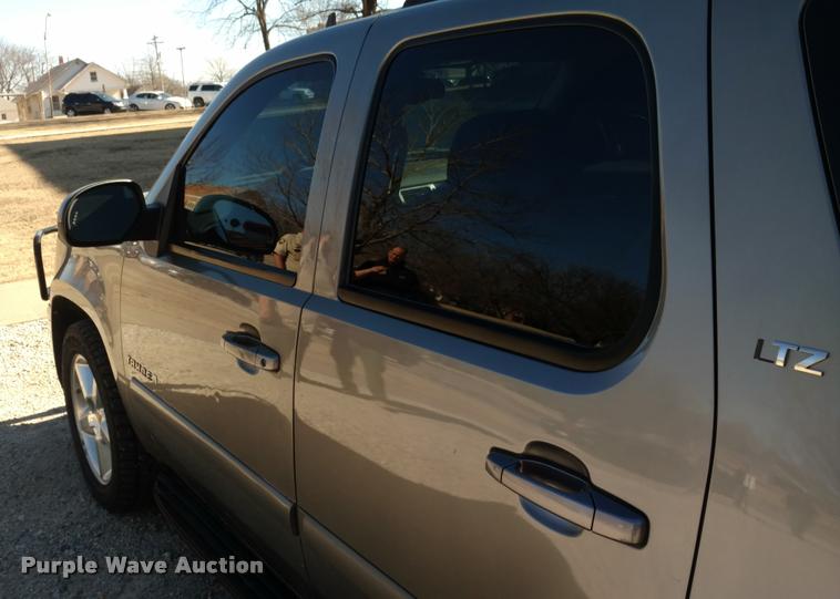 image for item DA5509 2007 Chevrolet Tahoe LTZ SUV