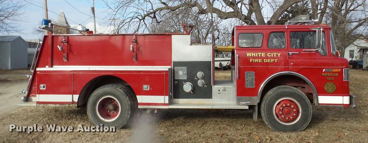 image for item DA7266 1978 Ford fire truck