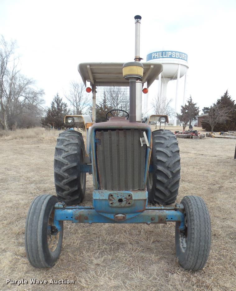 image for item DA7717 Ford 5600 tractor