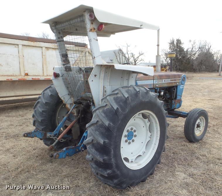 image for item DA7717 Ford 5600 tractor