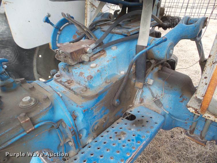 image for item DA7717 Ford 5600 tractor