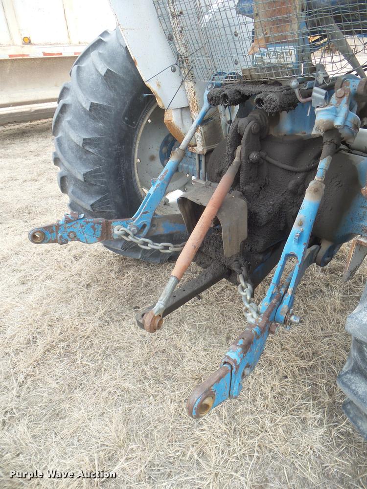 image for item DA7717 Ford 5600 tractor