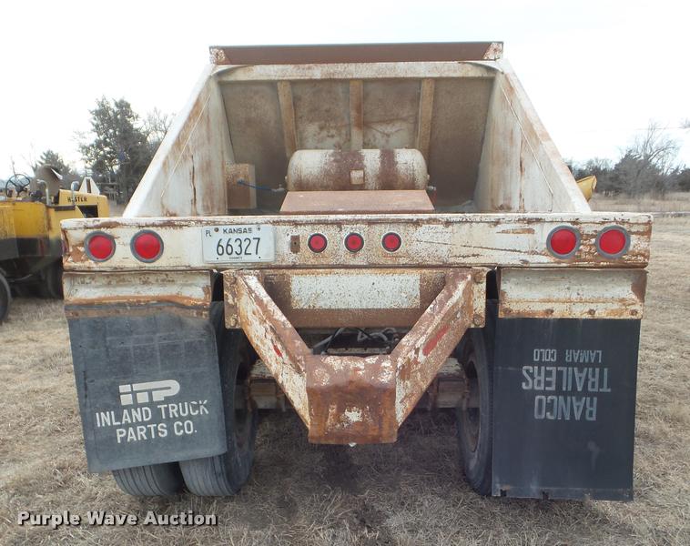 image for item DA7718 1988 Rancho bottom dump trailer