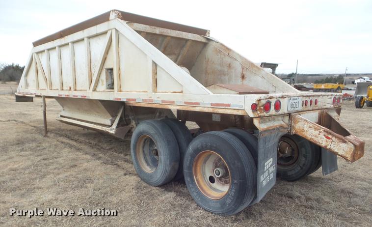 image for item DA7718 1988 Rancho bottom dump trailer