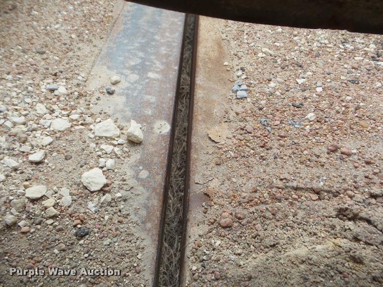 image for item DA7718 1988 Rancho bottom dump trailer