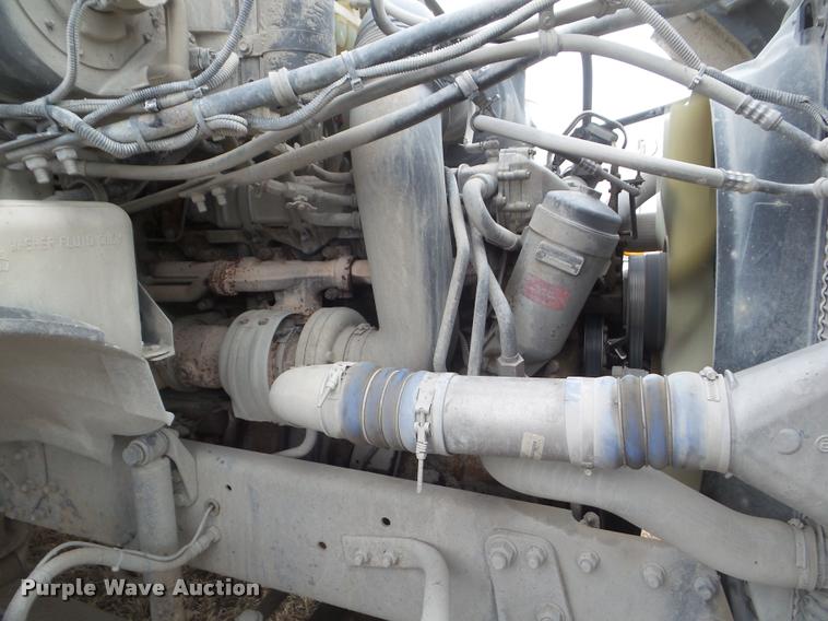 image for item DA7721 2007 Sterling A9500 semi truck