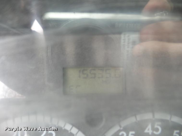 image for item DA7722 2007 Sterling A9500 semi truck