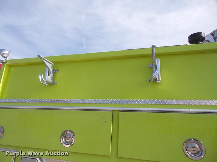 image for item DB0731 1993 International 4800 Crew Cab foam pumper fire truck