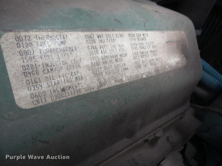 image for item DB0731 1993 International 4800 Crew Cab foam pumper fire truck