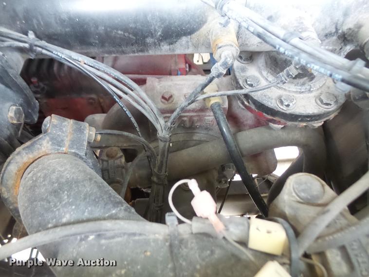 image for item DB0731 1993 International 4800 Crew Cab foam pumper fire truck