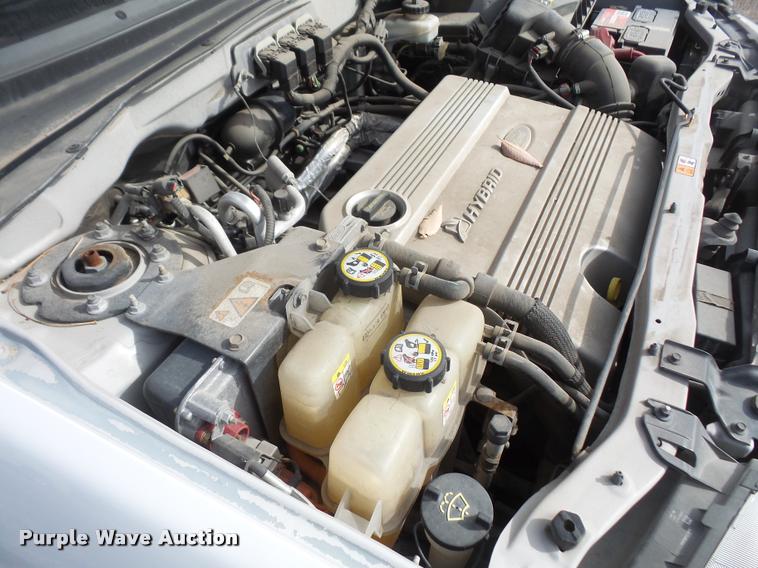 image for item DB0732 2005 Ford Escape Hybrid SUV