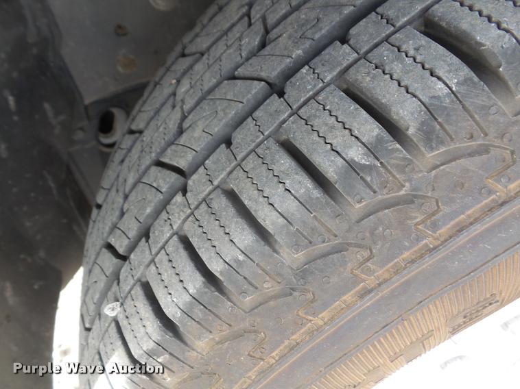 image for item DB0733 2008 Ford Escape Hybrid SUV