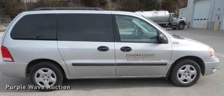 image for item DB0734 2007 Ford Freestar van