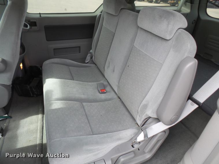 image for item DB0734 2007 Ford Freestar van