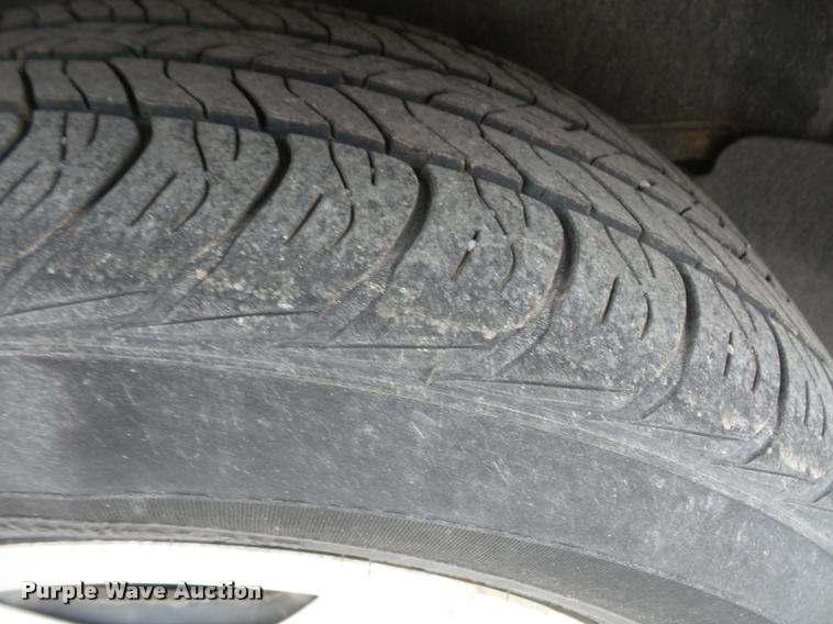 image for item DB0734 2007 Ford Freestar van