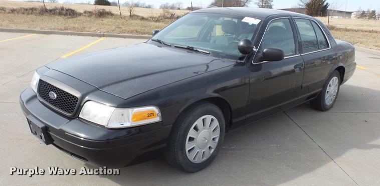 image for item DB0735 2008 Ford Crown Victoria Police Interceptor
