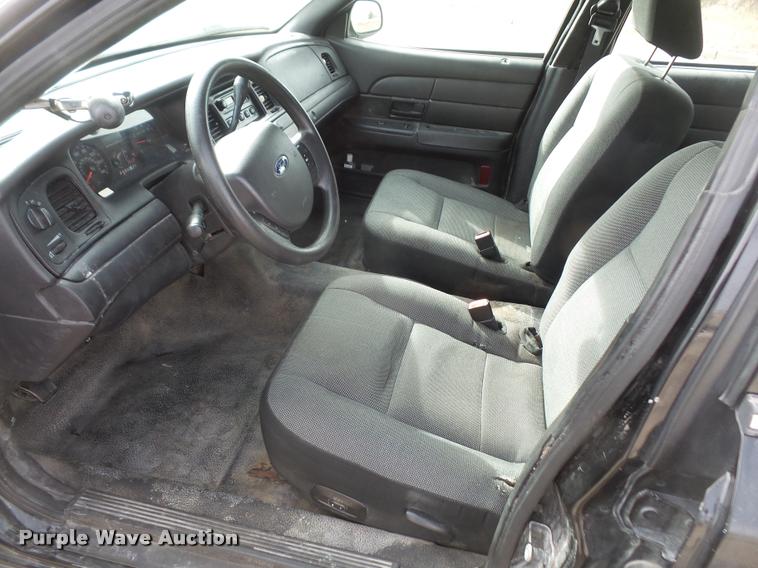 image for item DB0735 2008 Ford Crown Victoria Police Interceptor