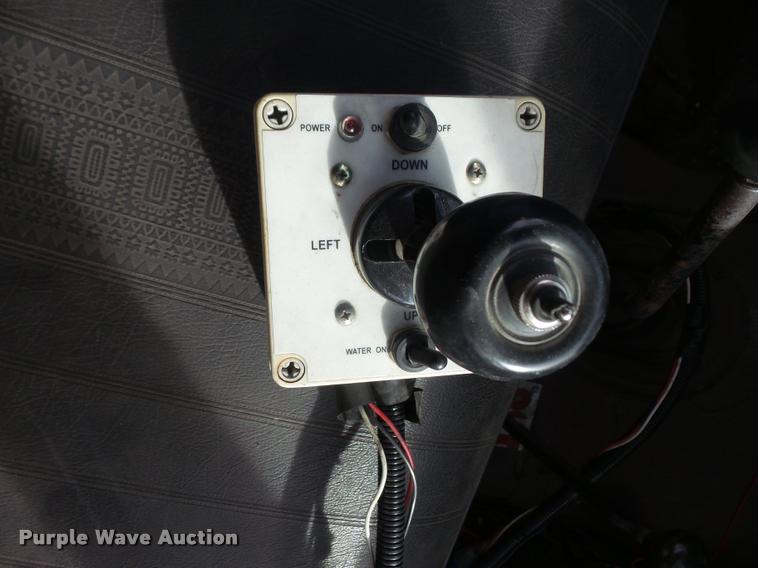 image for item DB0736 1981 Ford F700 fire truck