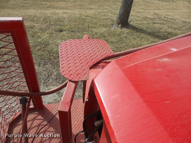 image for item DB0736 1981 Ford F700 fire truck