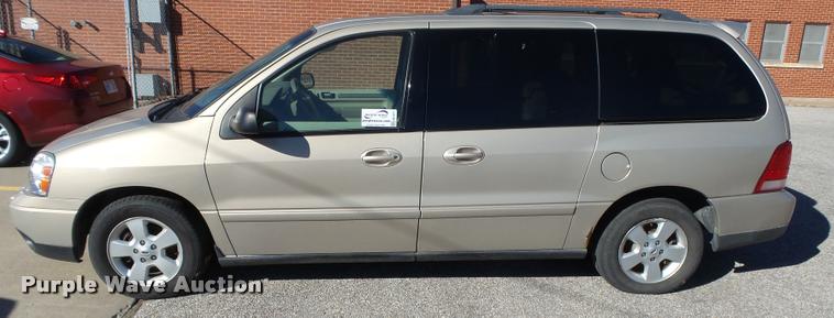 image for item DB1877 2007 Ford Freestar SE van