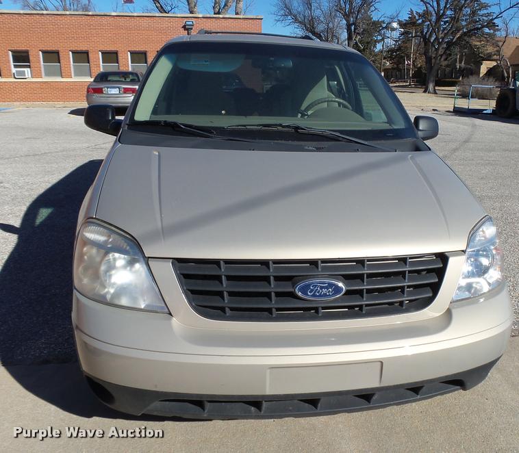image for item DB1877 2007 Ford Freestar SE van