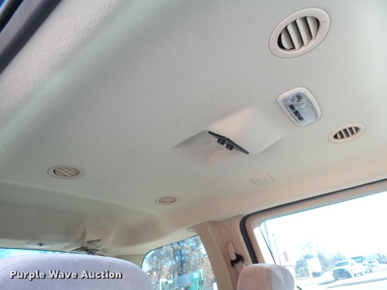 image for item DB1877 2007 Ford Freestar SE van