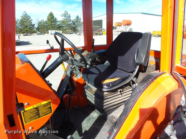 image for item DB1893 1983 Allis Chalmers 6060 tractor