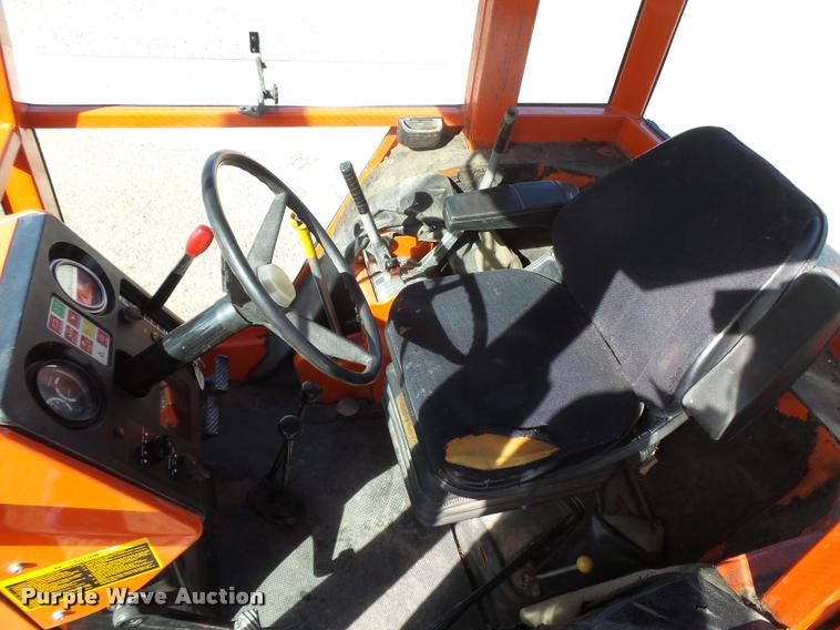 image for item DB1893 1983 Allis Chalmers 6060 tractor