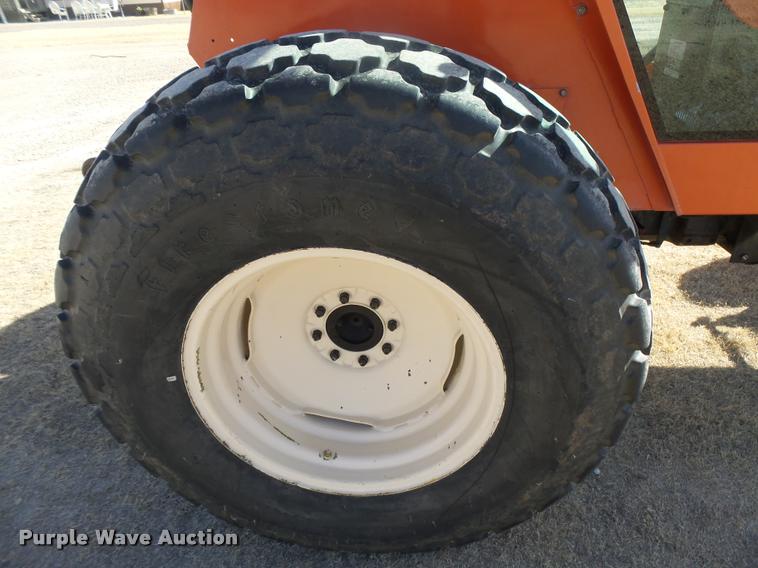 image for item DB1893 1983 Allis Chalmers 6060 tractor