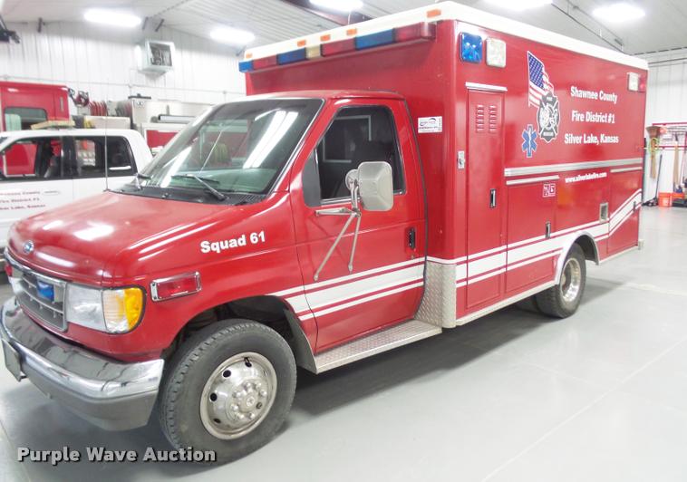 image for item DB2866 1994 Ford Econoline E350 ambulance