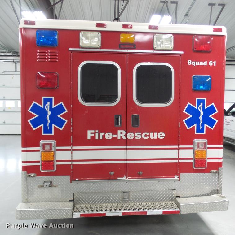 image for item DB2866 1994 Ford Econoline E350 ambulance