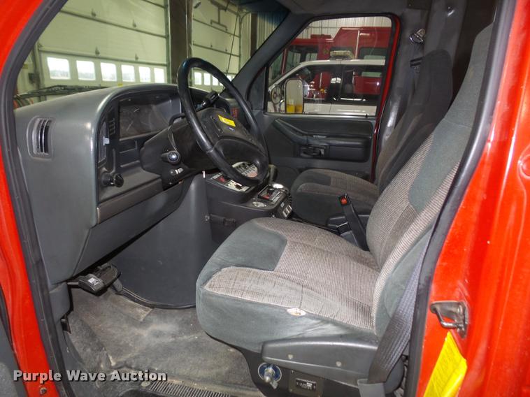 image for item DB2866 1994 Ford Econoline E350 ambulance