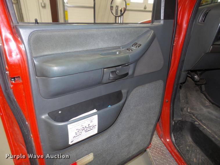 image for item DB2866 1994 Ford Econoline E350 ambulance