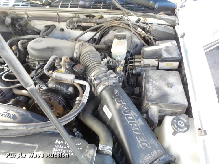 image for item DB2872 2000 Chevrolet Blazer SUV