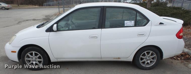 image for item DB2966 2002 Toyota Prius