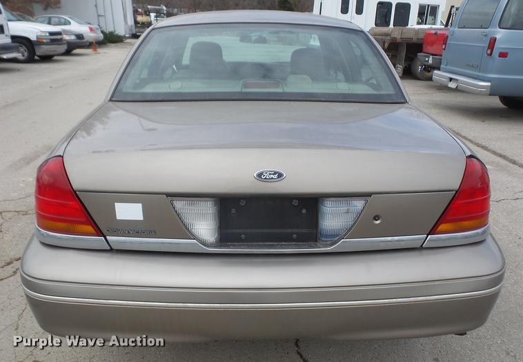 image for item DB2968 2003 Ford Crown Victoria Police Interceptor