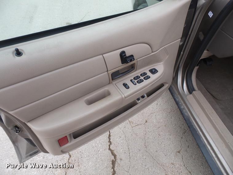 image for item DB2968 2003 Ford Crown Victoria Police Interceptor