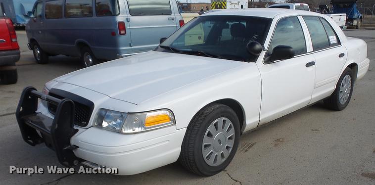 image for item DB2971 2010 Ford Crown Victoria Police Interceptor
