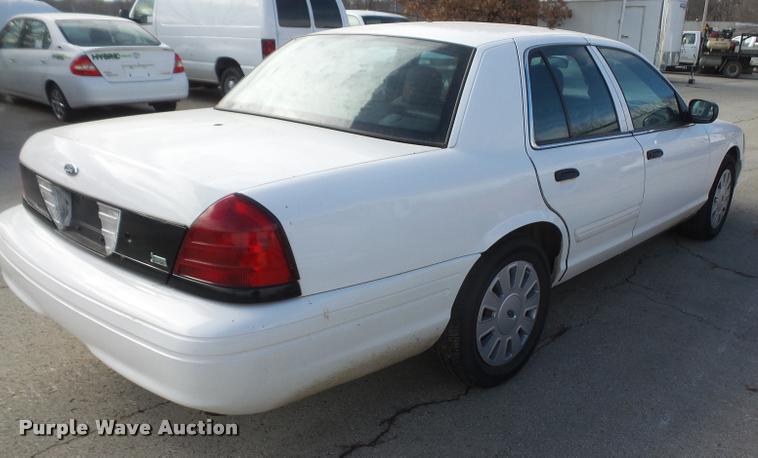 image for item DB2971 2010 Ford Crown Victoria Police Interceptor