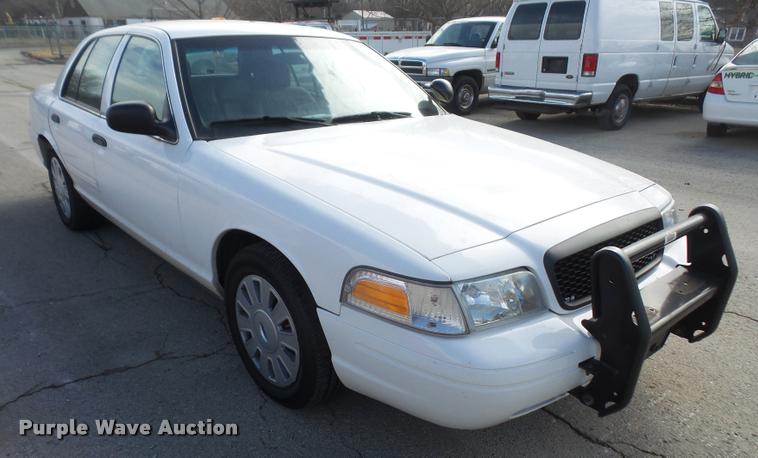 image for item DB2971 2010 Ford Crown Victoria Police Interceptor