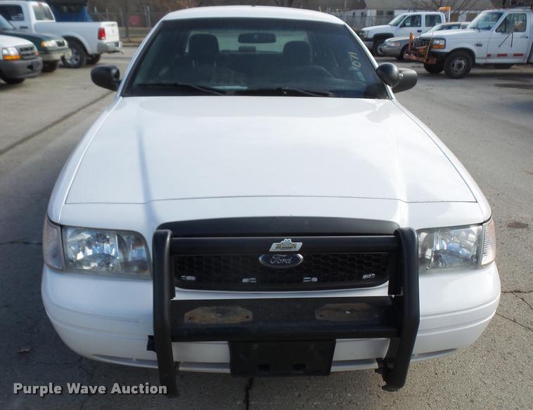 image for item DB2971 2010 Ford Crown Victoria Police Interceptor