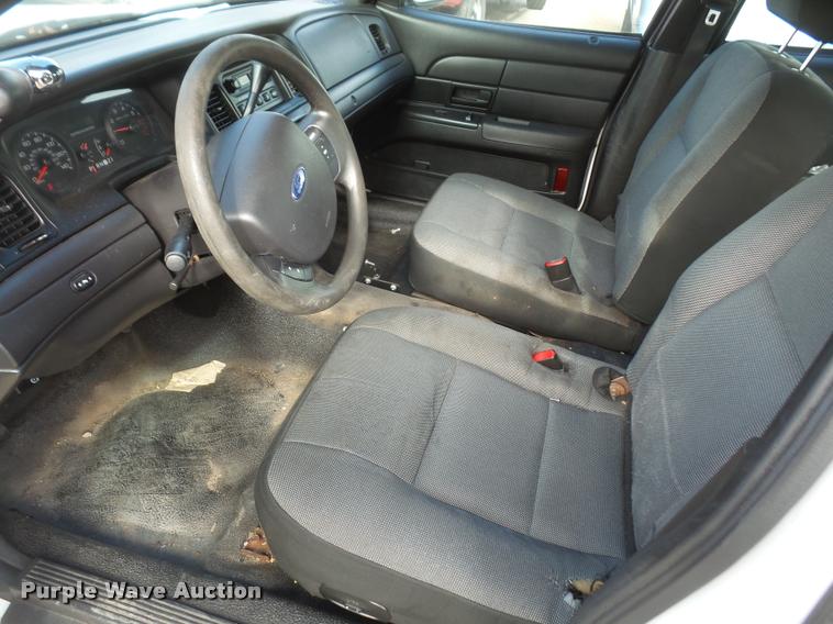 image for item DB2971 2010 Ford Crown Victoria Police Interceptor