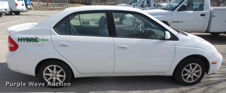 image for item DB2974 2002 Toyota Prius